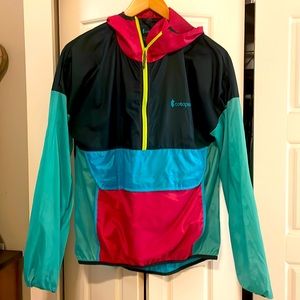 Cotopaxi light windbreaker/rain jacket